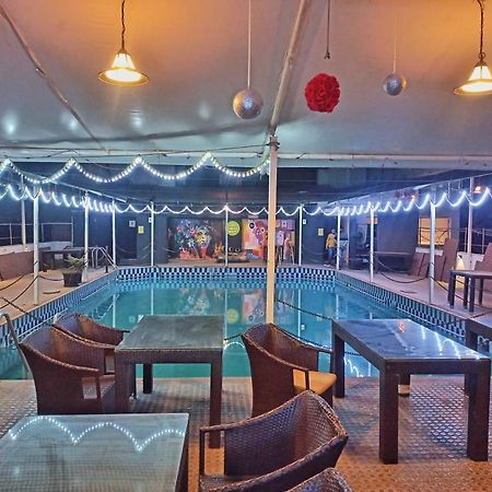 Popular Hotel Pune Exterior photo