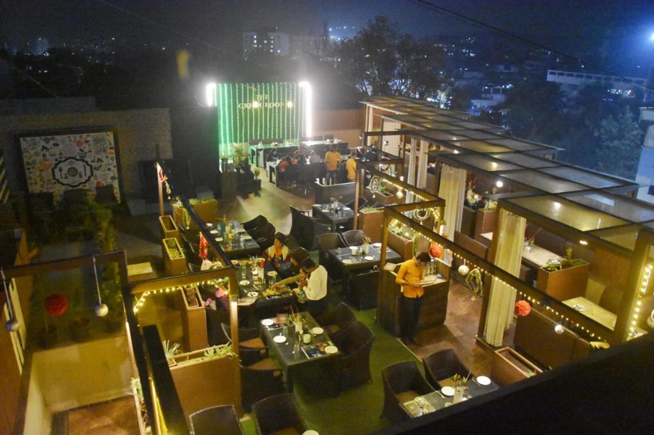 Popular Hotel Pune Exterior photo